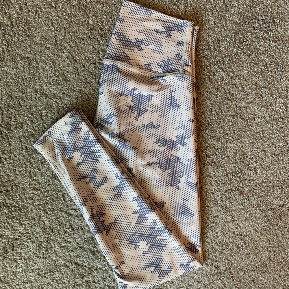 DYI Signature Tight - Digital Camo Size M